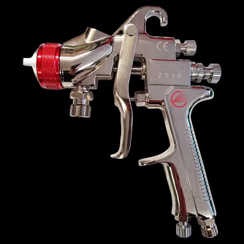 Jaki pistolet do lakierowania samochodu – uniknij najczęstszych błędów